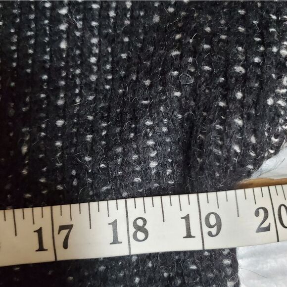 BCBG sweater dress black & white M/L - Picture 4 of 8